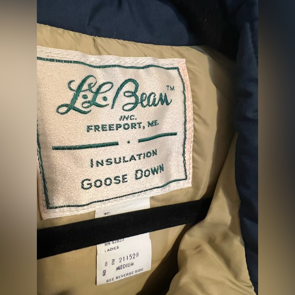 Vintage LLBean Goose Down vest 1960s/1970s, womens’ size M - Picture 2 of 11